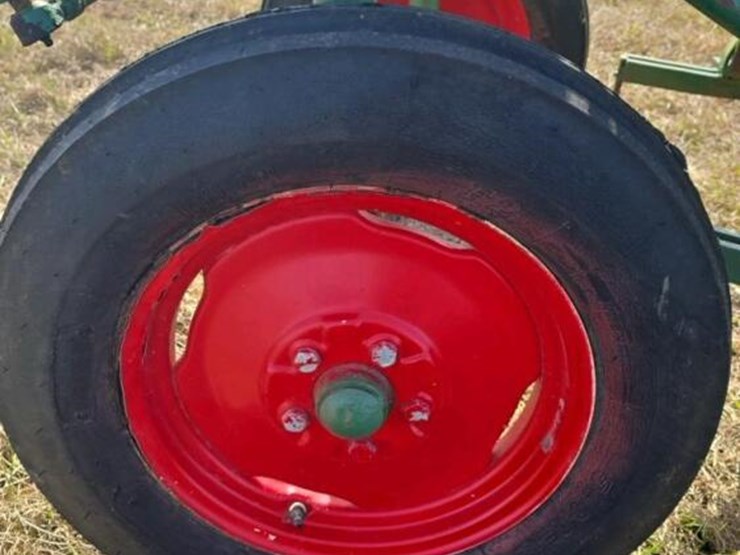 1957-oliver-super-44-image-19