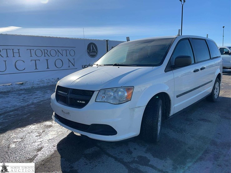 2012-ram-c/v-image-1