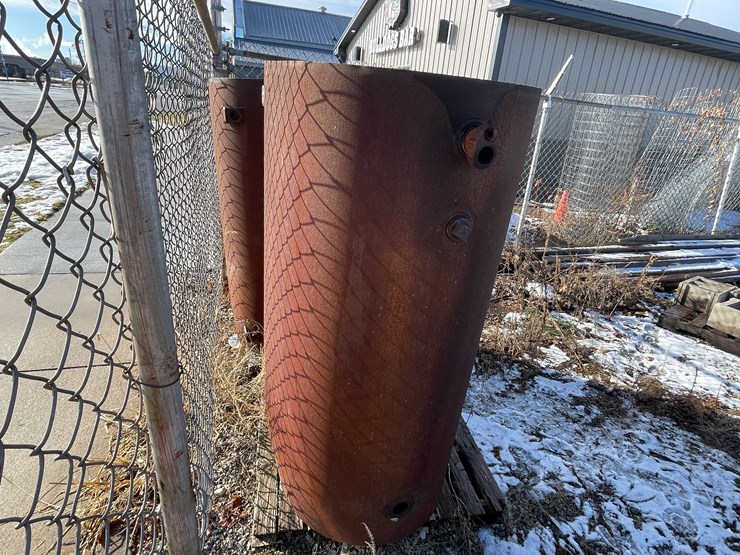 #2266-•-steel-tank-image-3