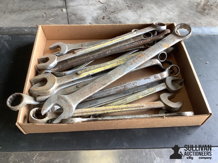 assorted-combination-wrenches-image-4
