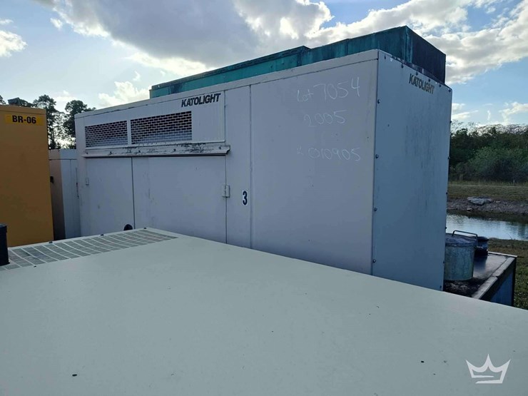 2005-katolight-vsd60fgj4-60kw-standby-generator-image-1