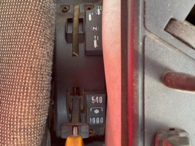 case-ih-maxxum-5150-image-15