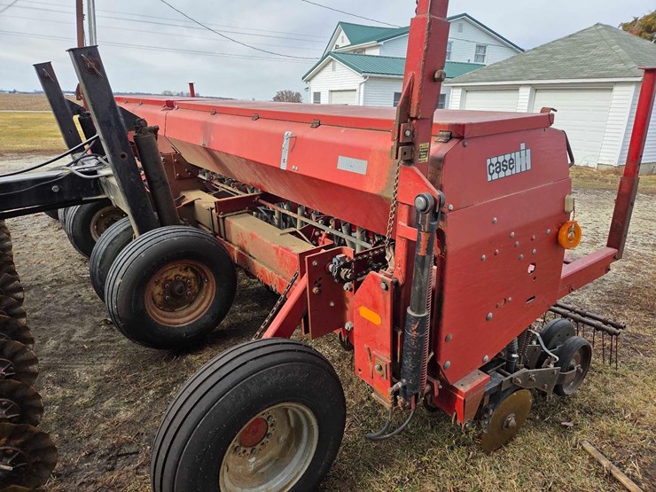 case-ih-5400-image-8