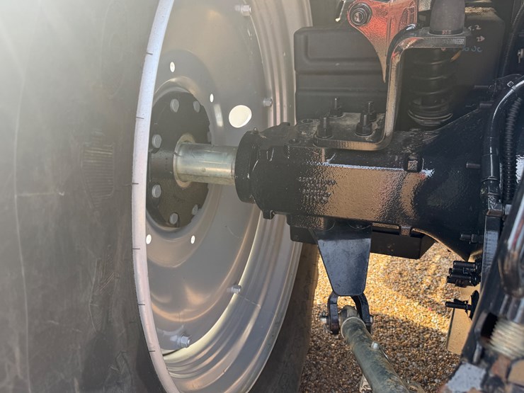 case-ih-145-image-17