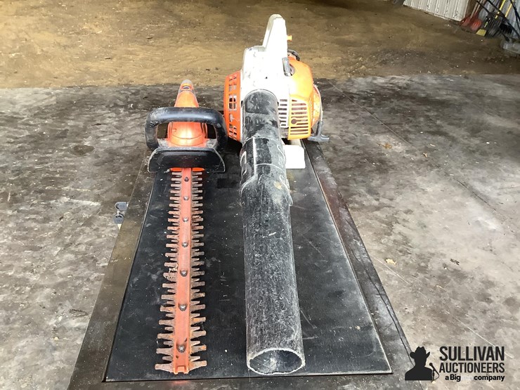 stihl-bg55-leaf-blower-image-2