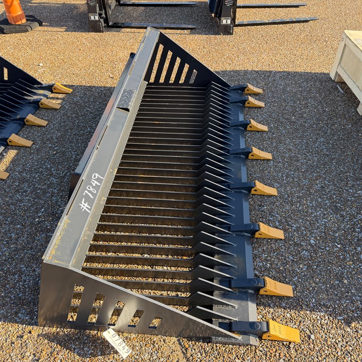 #7849 • Skid Steer Rock Bucket