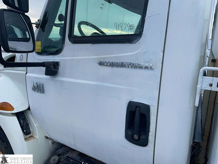 2006-international-durastar-4200-image-49