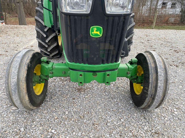 2013-john-deere-5085m-image-12