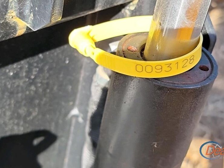 grapple-for-skid-steer-image-3