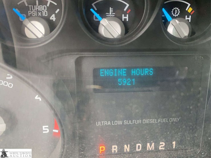 2013-ford-f450-image-34