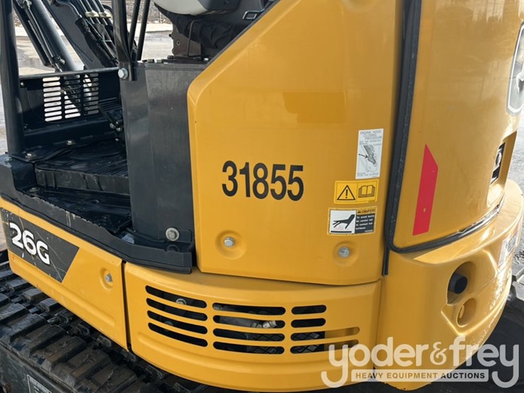 2021-deere-26g-image-24