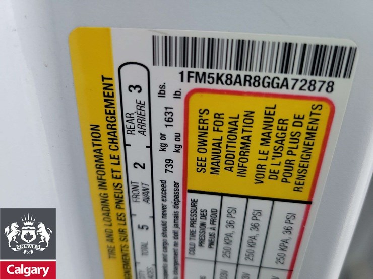 2016-ford-explorer-image-26