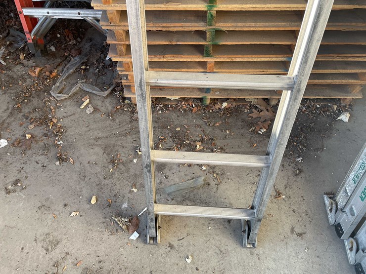 #2772-•-aluminum-extension-ladder-image-7