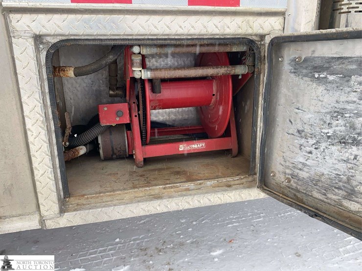 2009-international-durastar-4400-image-57