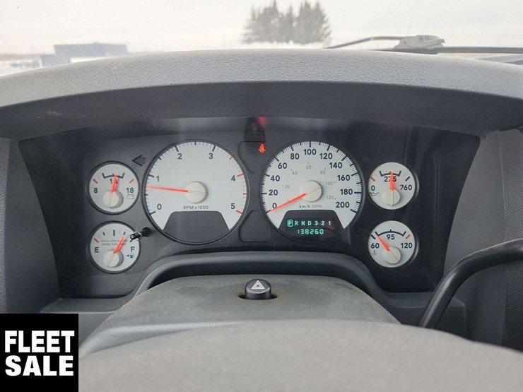 2009-dodge-ram-5500-image-19