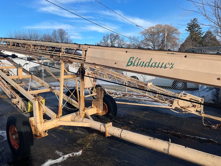 #2251-•-portable-conveyer-lift-image-31