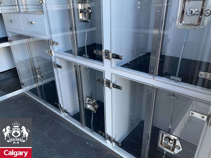 2009-ford-low-cab-forward-s/a-emergency-support-truck-image-32