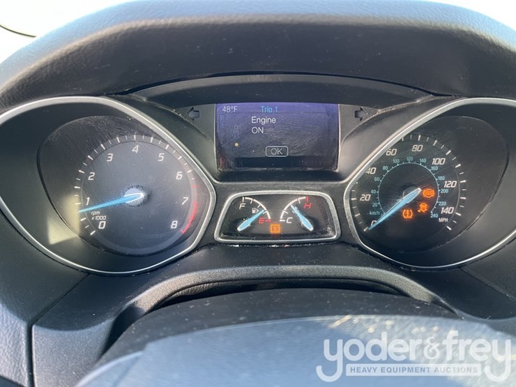 2014-ford-focus-image-20