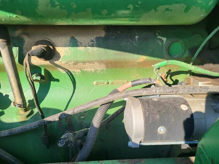 john-deere-7520-image-19