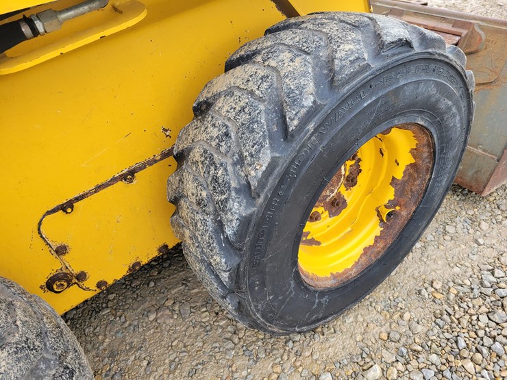 2007-john-deere-317-image-12