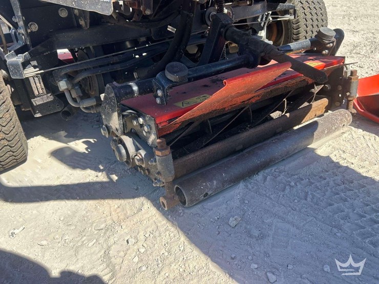 2011-jacobsen-t-700-commercial-reel-mower-image-22