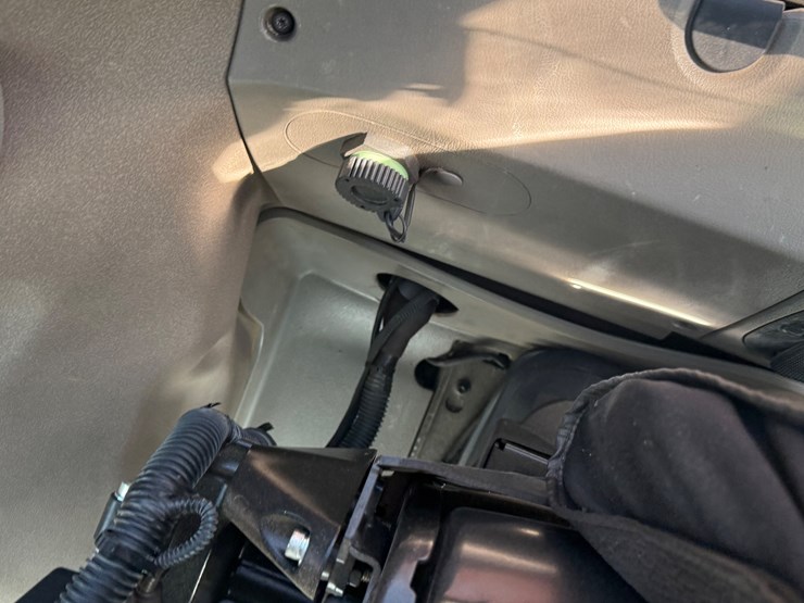 case-ih-145-image-61