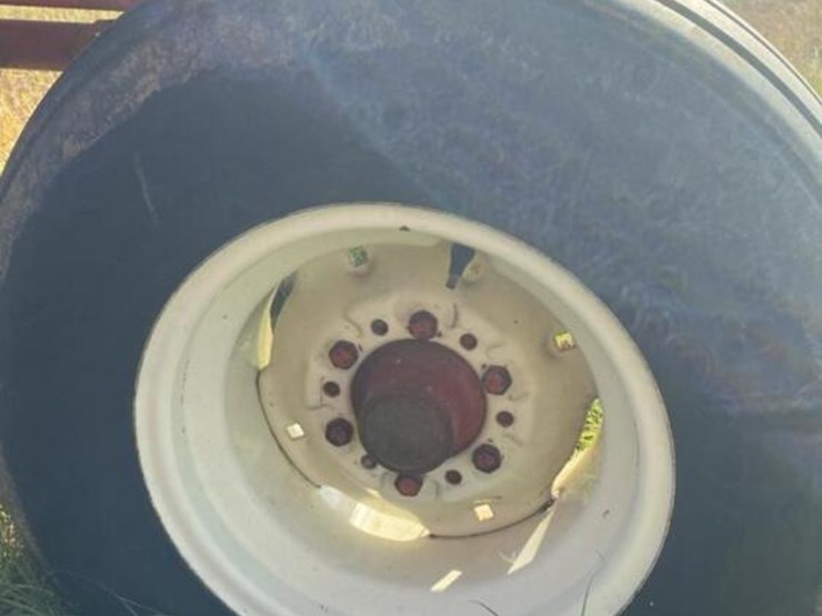 flowez-grain-wagon:-left-side-dump-image-8