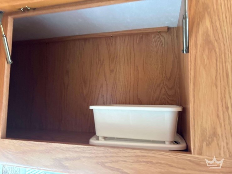 2004-ford-e450-image-50