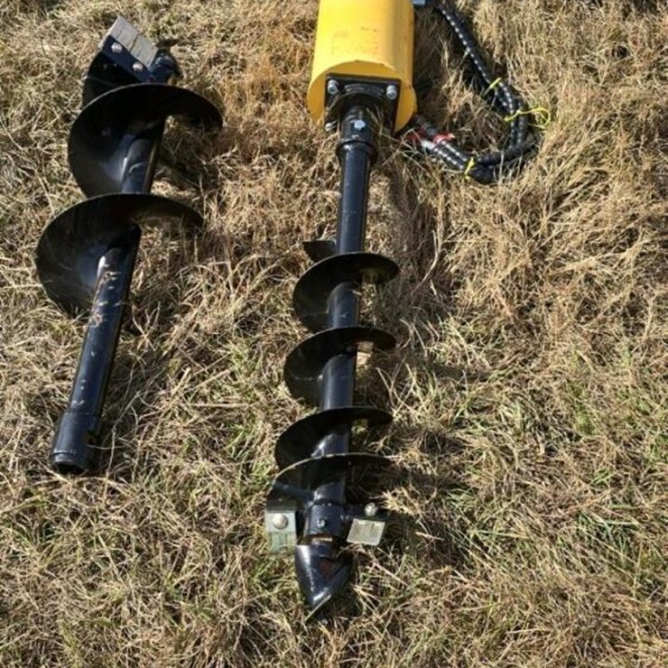 SKID STEER AUGER W/2 BITS