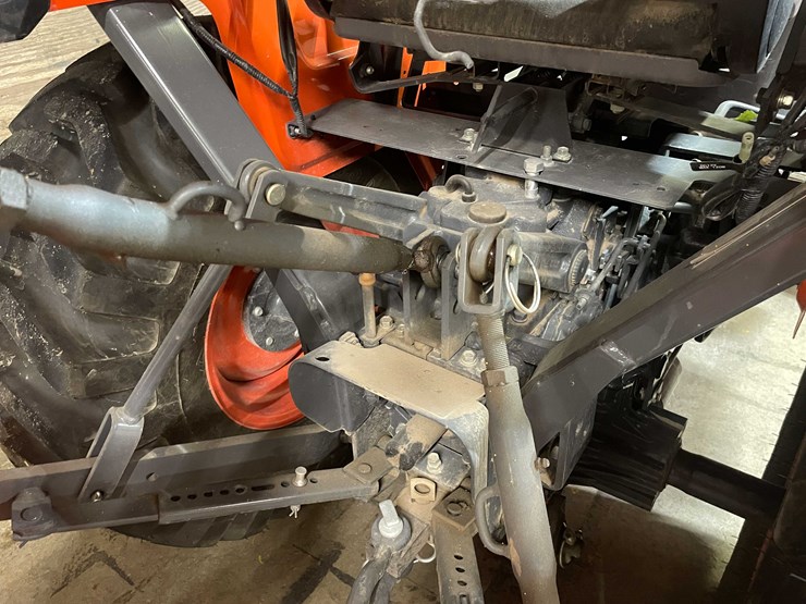 kubota-lx2610-image-31