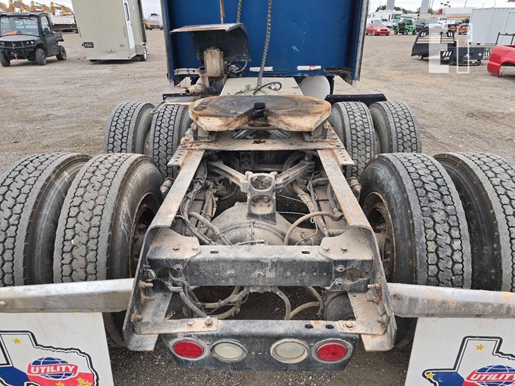 kenworth-t600-image-17