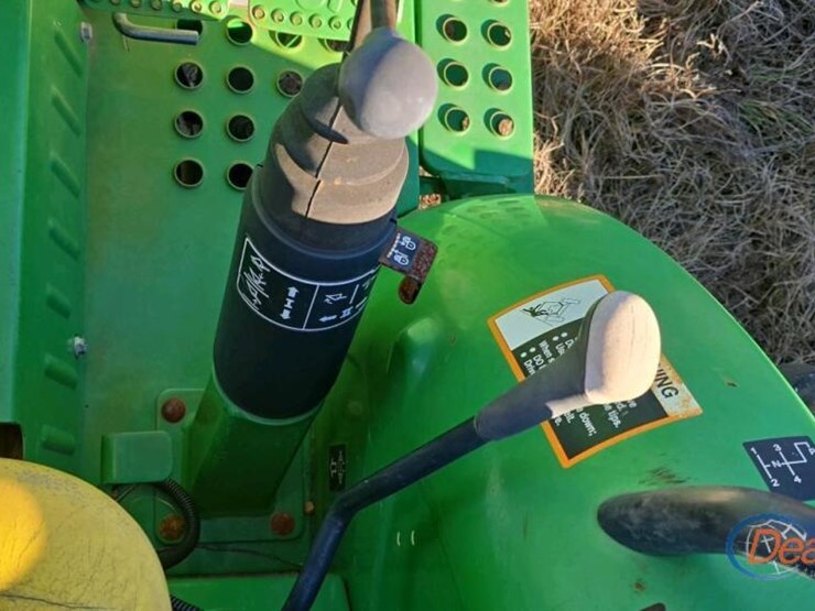 2016-john-deere-5075e-image-16