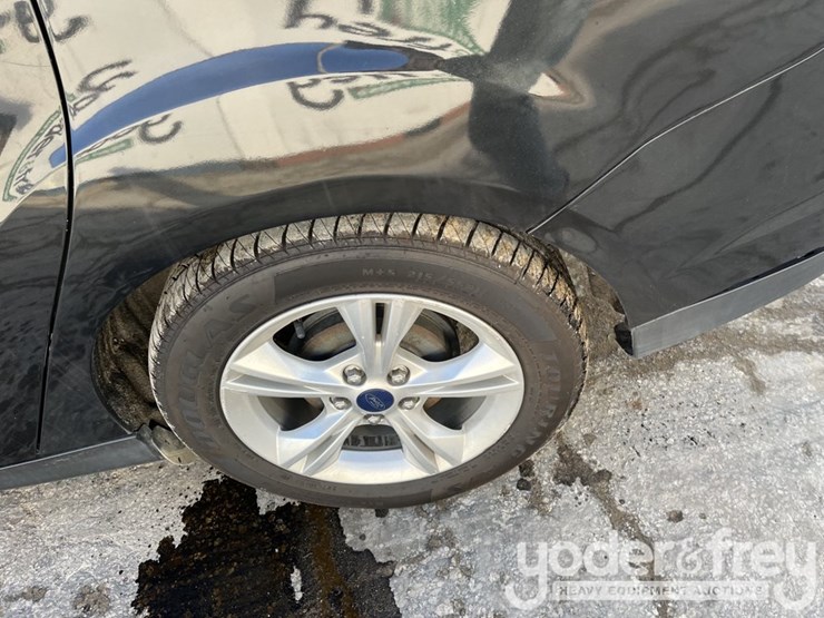 2014-ford-focus-image-10