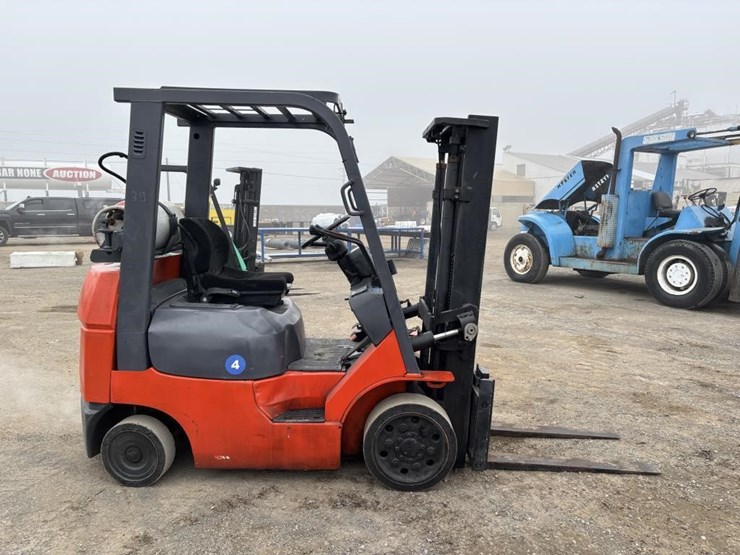 2006-toyota-7fgcu20-image-7