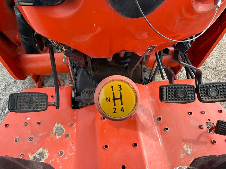 kubota-l4701-image-54