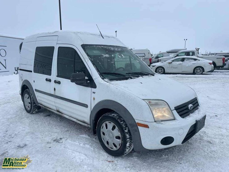 2011-ford-transit-connect-image-8