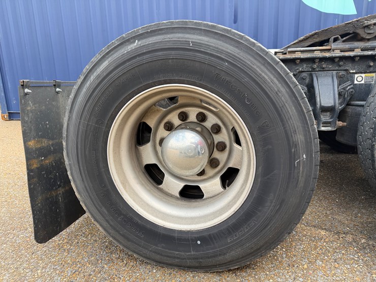 2014-kenworth-t660-image-20