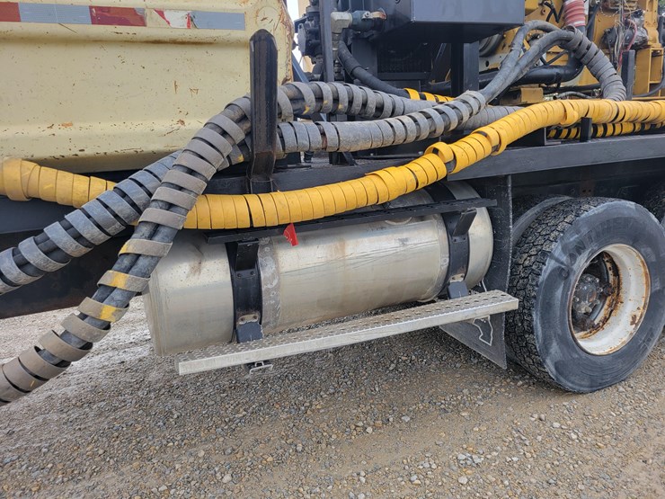 1993-ford-l8000-image-35