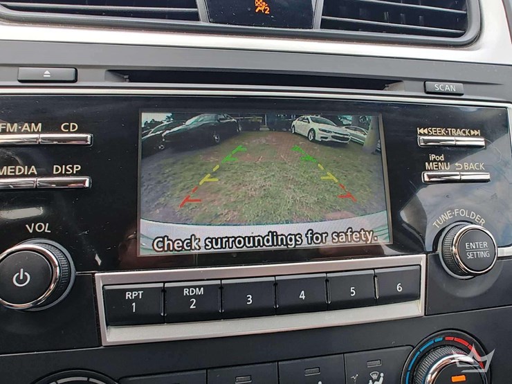 2017-nissan-altima-sedan-image-34