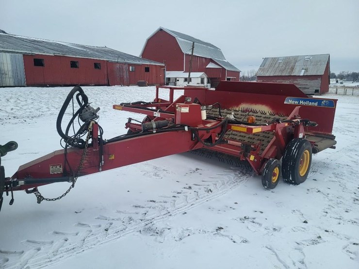 2013-new-holland-h5420-image-7