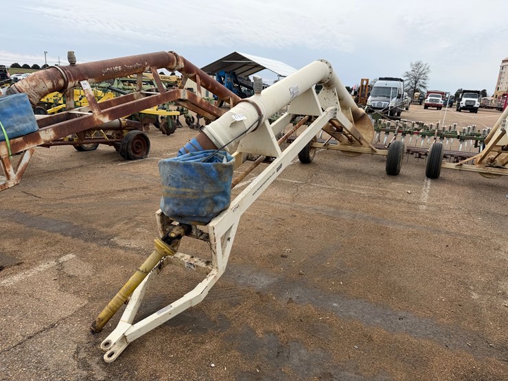 #7838-•-house-industries-camel-buck-relift-pump-image-1