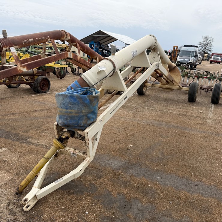 #7838 • House Industries Camel Buck Relift Pump