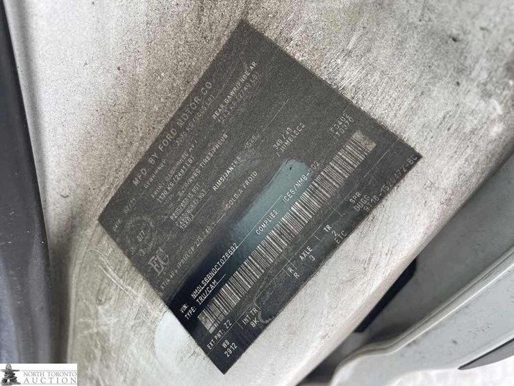 2012-ford-transit-connect-image-31