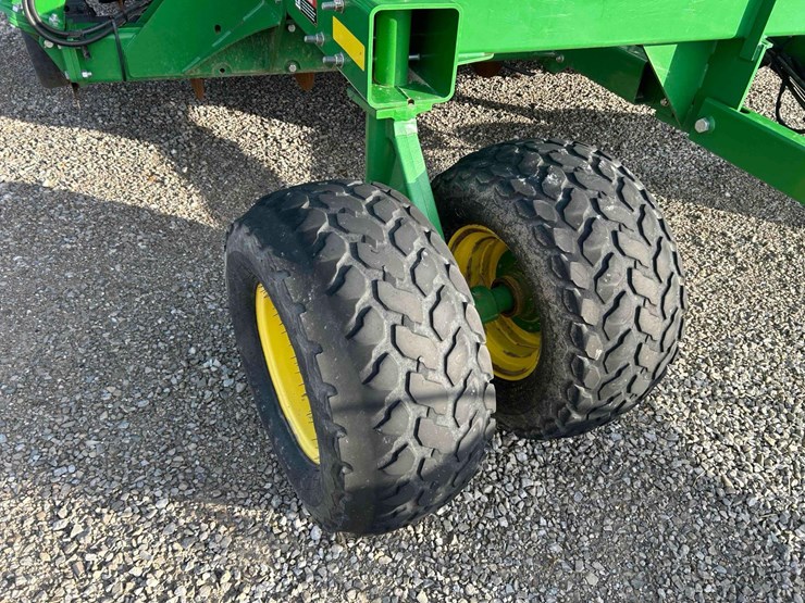 2013-john-deere-1990ccs-image-9