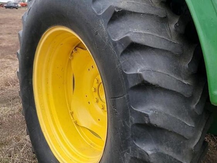 john-deere-6415-image-12