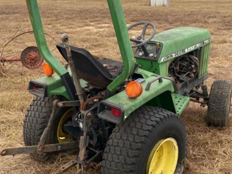 john-deere-755-image-8