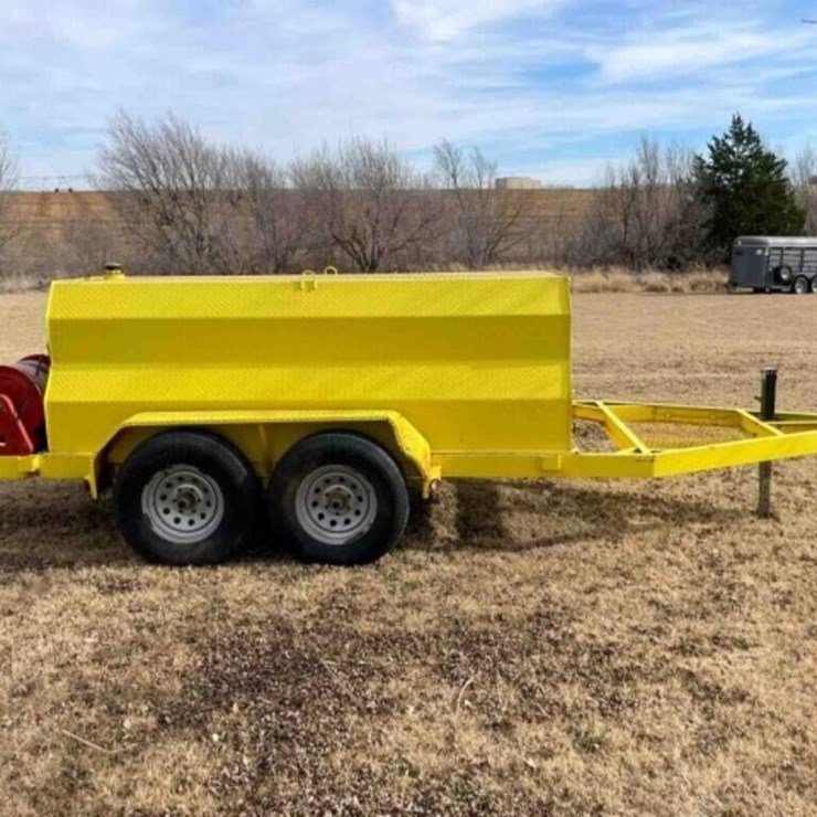 1,000 gallon diesel tank