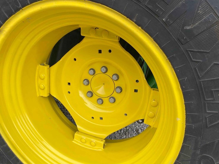 2013-john-deere-5085m-image-62