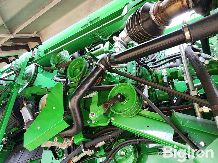 2022-john-deere-s770-image-10