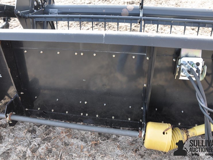 2004-agco-25'-platform-head-image-10